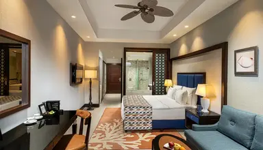Kaya Palazzo Golf