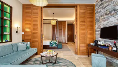 Kaya Palazzo Golf