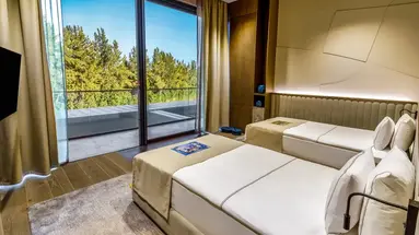 Kaya Palazzo Golf