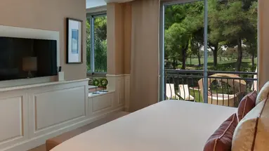 Kaya Palazzo Golf
