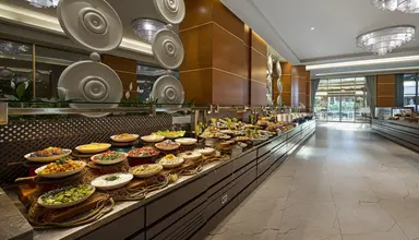 Kaya Palazzo Golf