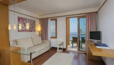 Kefaluka Resort