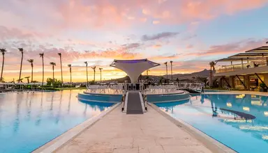 Kefaluka Resort