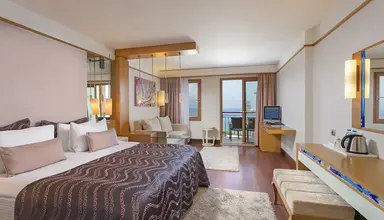 Kefaluka Resort