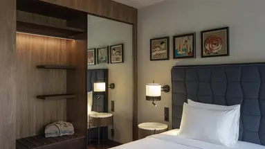 Keight, Curio Collection by Hilton