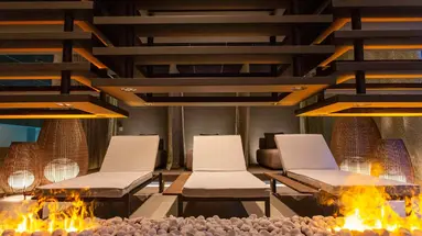Keight, Curio Collection by Hilton