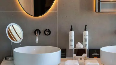Keight, Curio Collection by Hilton
