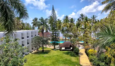 Kenya Bay