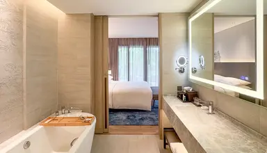 Khao Lak Marriott Beach Resort & Spa