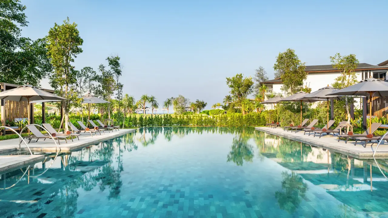 Khao Lak Marriott Beach Resort & Spa