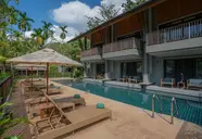 Khaolak Wanaburee Resort