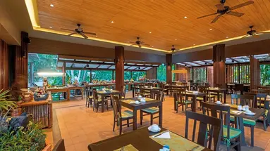 Khaolak Wanaburee Resort