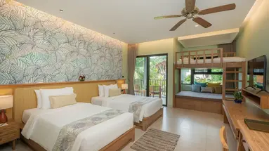 Khaolak Wanaburee Resort