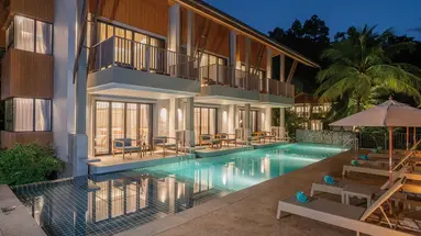 Khaolak Wanaburee Resort