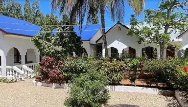 Kihori Nungwi Bungalows