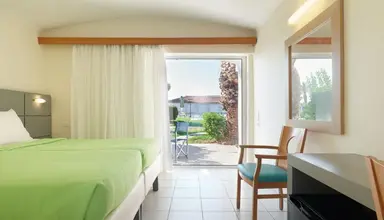 Kinetta Beach Resort & SPA