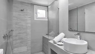 Kinetta Beach Resort & SPA