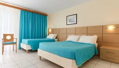 Kinetta Beach Resort & SPA