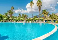 Kinetta Beach Resort & SPA