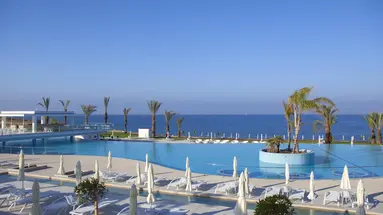 King Evelthon Beach