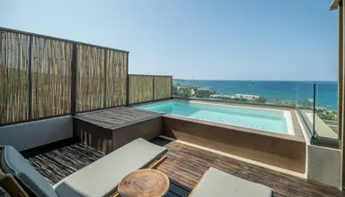 King Minos Retreat