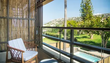 King Minos Retreat