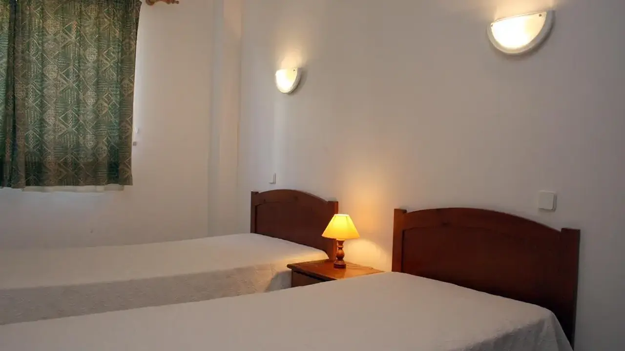 Kings Apartments