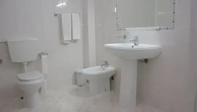 Kings Apartments