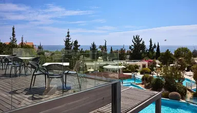Kiotari Miraluna Beach Resort