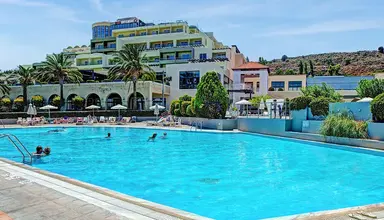 Kipriotis Panorama & Suites