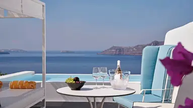 Kirini Suites & Spa