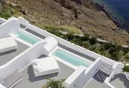 Kirini Suites & Spa