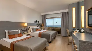 Kirman Belazur Resort