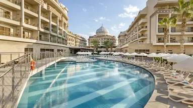 Kirman Belazur Resort