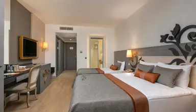 Kirman Belazur Resort