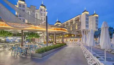 Kirman Sidera Luxury & Spa