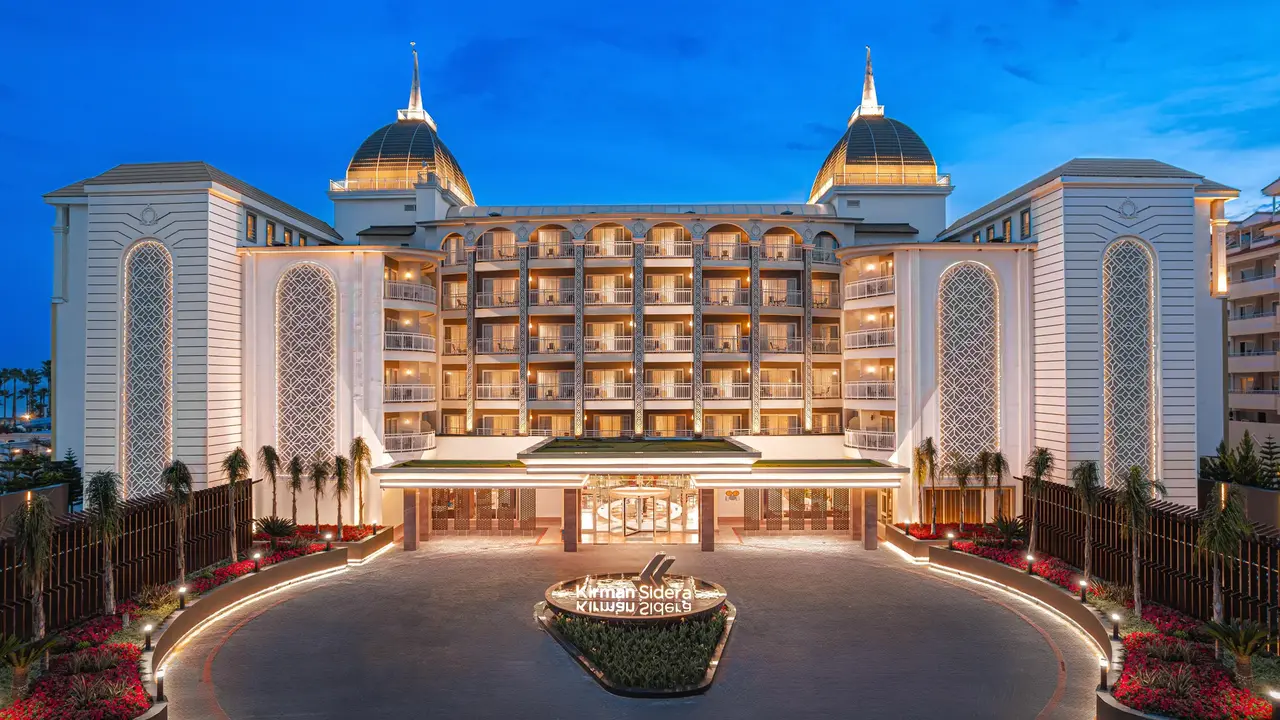 Kirman Sidera Luxury & Spa