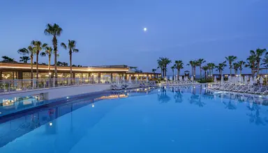 Kirman Sidera Luxury & Spa