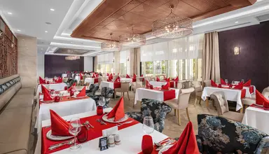 Kirman Sidera Luxury & Spa