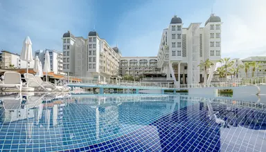 Kirman Sidera Luxury & Spa