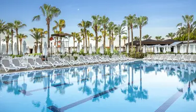 Kirman Sidera Luxury & Spa