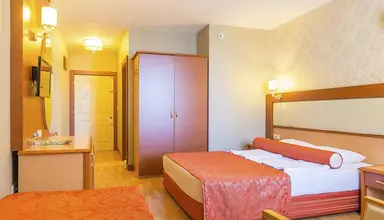 Kleopatra Dreams Beach