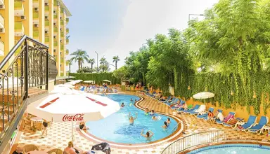 Kleopatra Dreams Beach