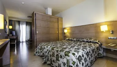 KN Arenas del Mar