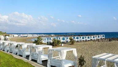 Knossos Beach