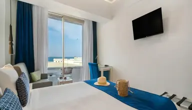 Knossos Beach