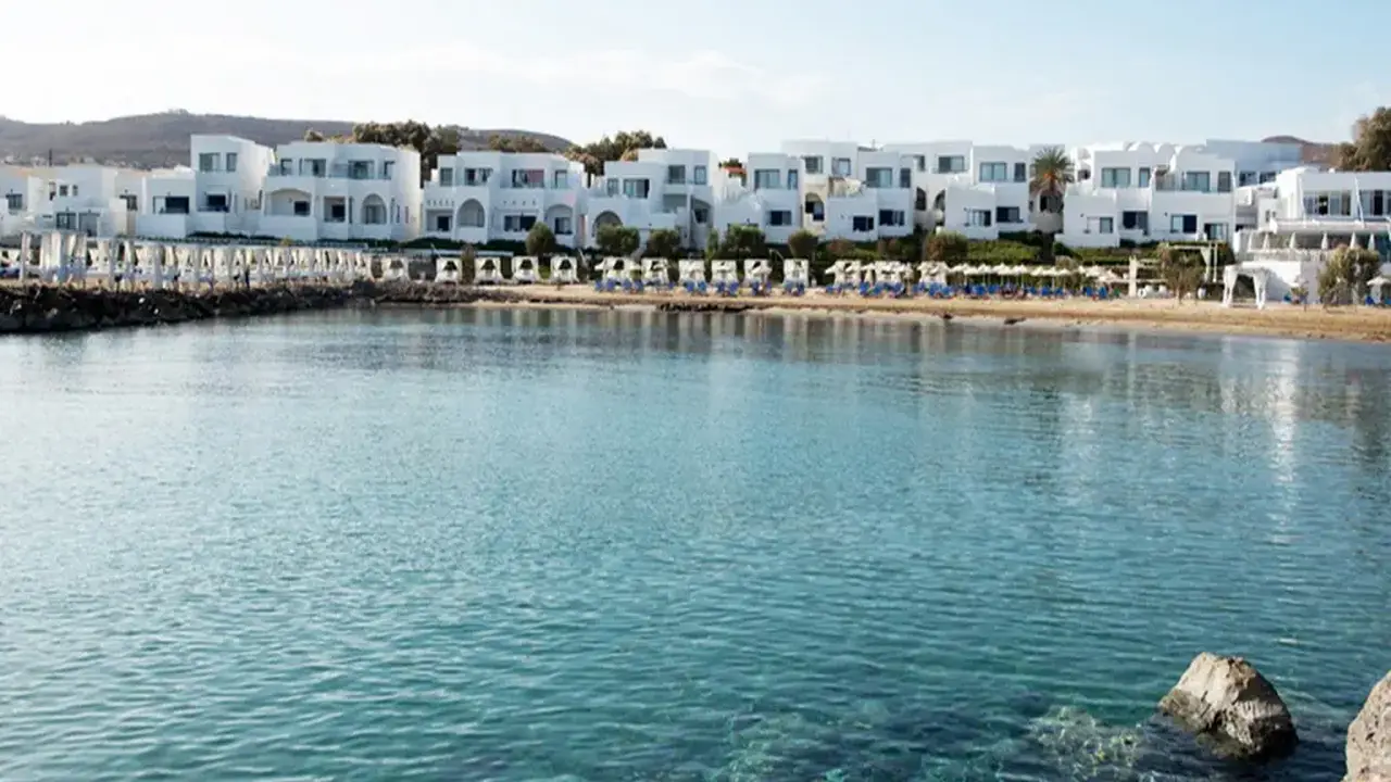 Knossos Beach