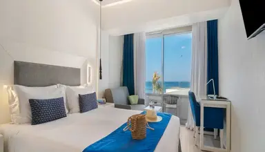 Knossos Beach