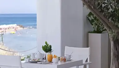 Knossos Beach