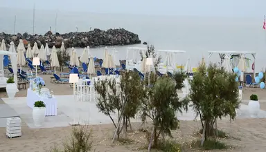 Knossos Beach